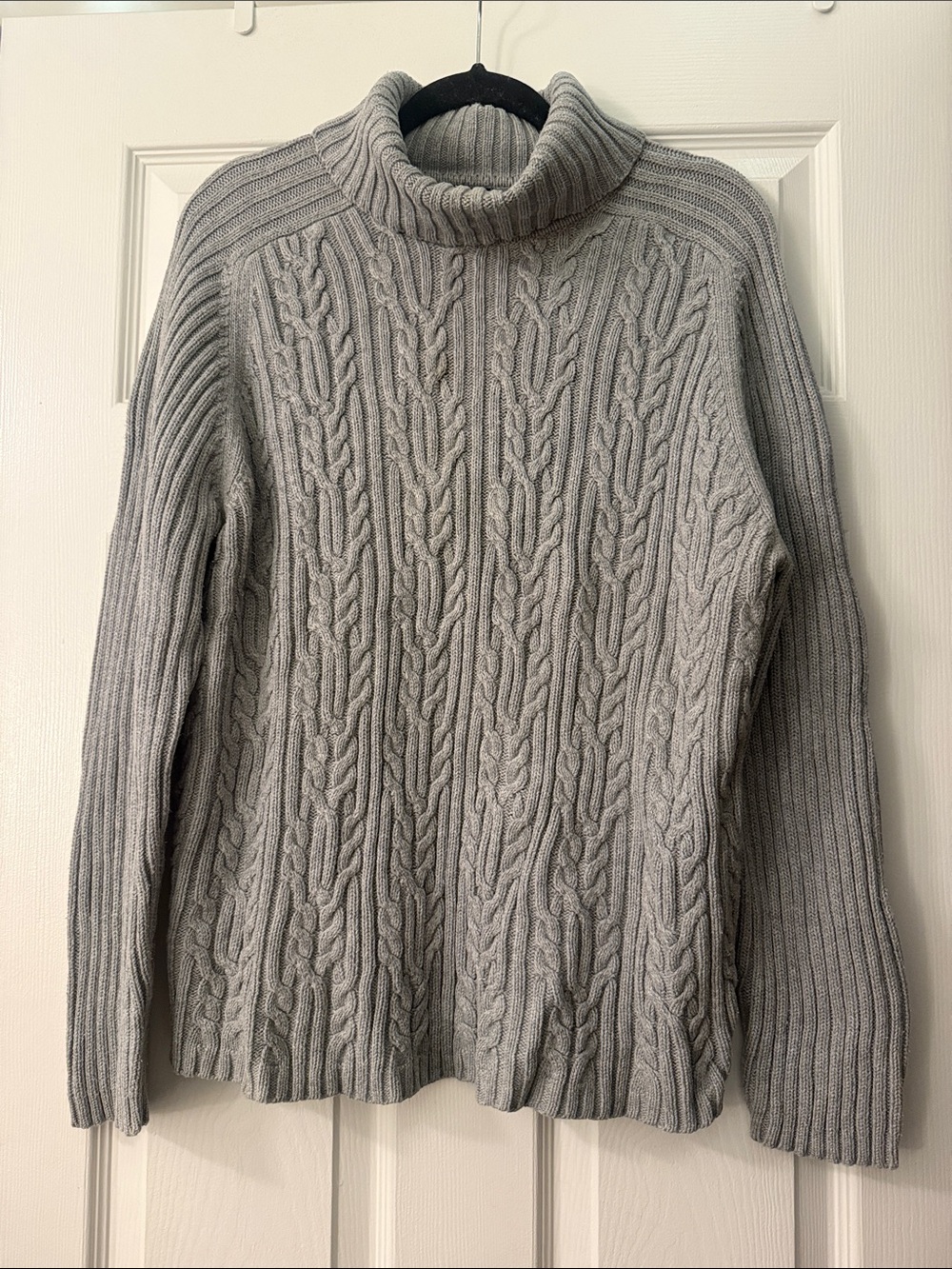 Karen Scott Light Gray Cable Knit Turtleneck Sweater